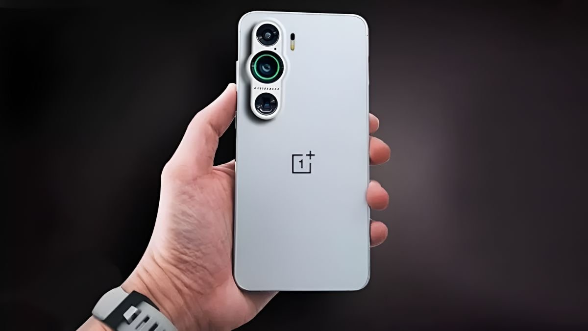 OnePlus 10 new phone, OnePlus 10 launch India, OnePlus 10 price ₹13999, OnePlus 10 specifications, OnePlus 10 500MP camera, OnePlus 10 250W charger, OnePlus 10 features, OnePlus 10 review, OnePlus 10 smartphone, OnePlus 10 India release